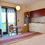 Villaggio Nidos 홀리데이파크 리그나노 사비아도로