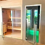 Villaggio Nidos Feriepark 3*