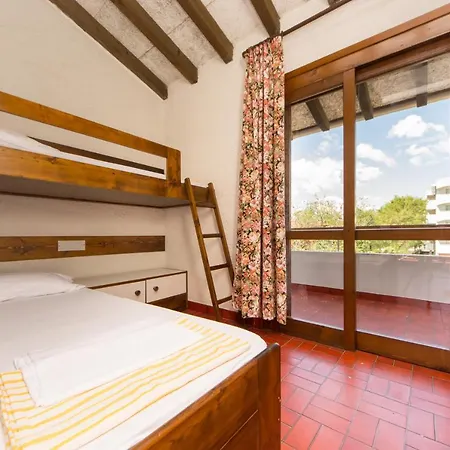 Villaggio Nidos منتزه العطل لينانو سابيادورو