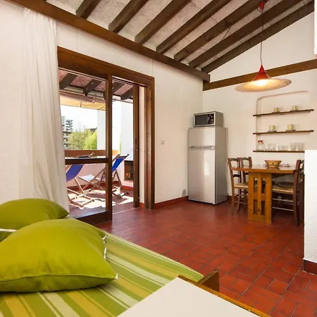 منتزه العطل Villaggio Nidos