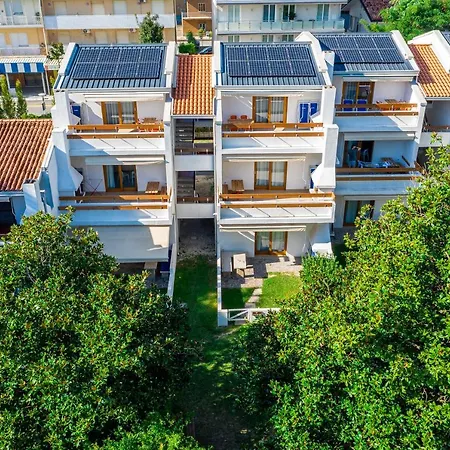 Villaggio Nidos Semesterpark