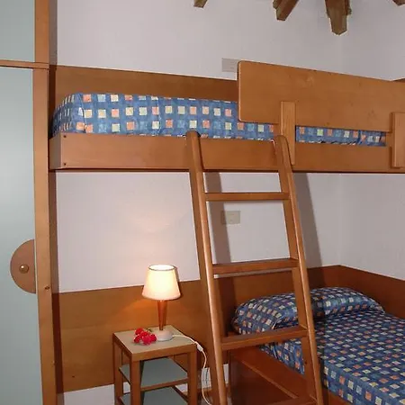 Villaggio Nidos Semesterpark 3*