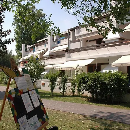 Villaggio Nidos Prázdninový areál