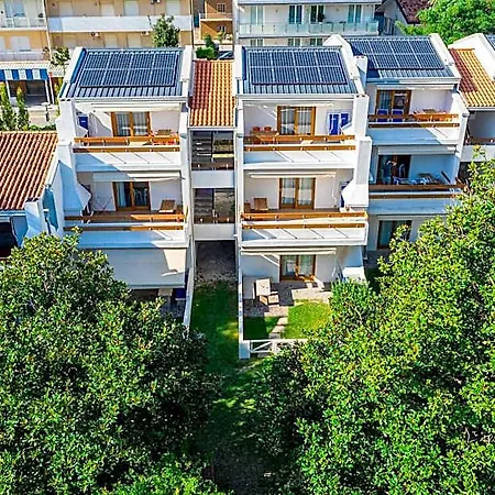 Villaggio Nidos Üdülőpark Lignano Sabbiadoro