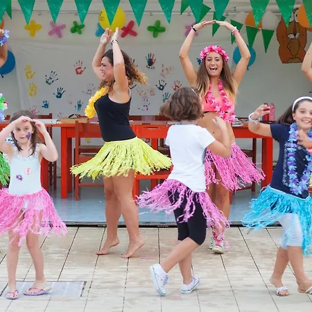 Villaggio Nidos منتزه العطل