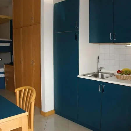 Villaggio Nidos Aldeamento Turístico 3*