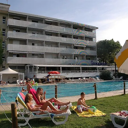 Aldeamento Turístico Villaggio Nidos