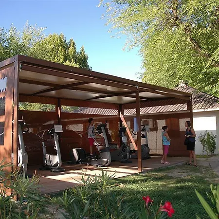 Villaggio Nidos Aldeamento Turístico