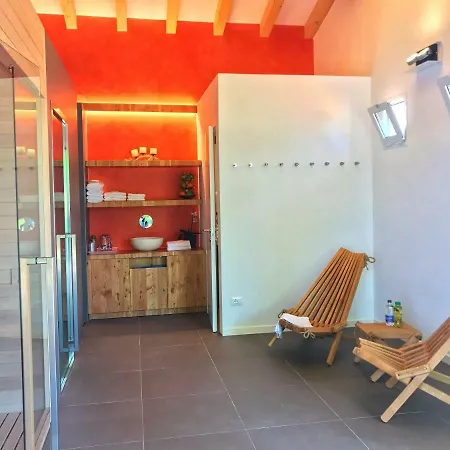 Villaggio Nidos 3*